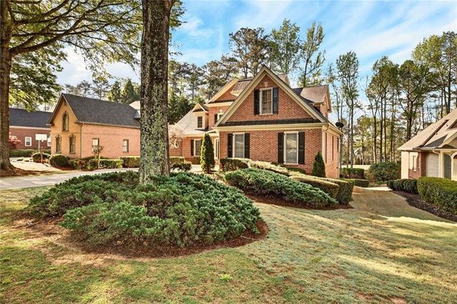 7445 Laurel Oak Drive, Suwanee, GA 30024