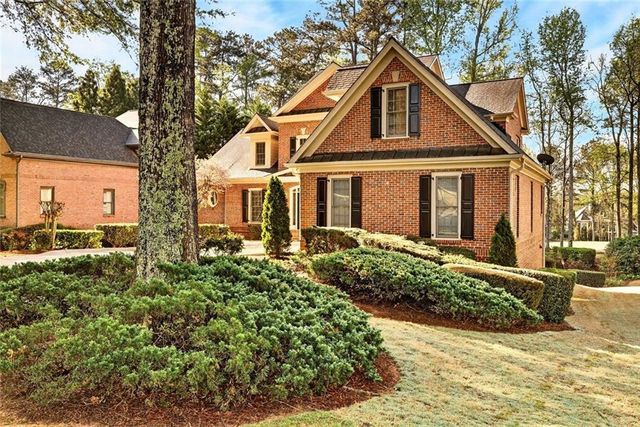 7445 Laurel Oak Drive, Suwanee, GA 30024