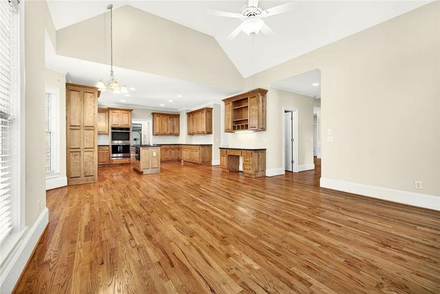 7445 Laurel Oak Drive, Suwanee, GA 30024