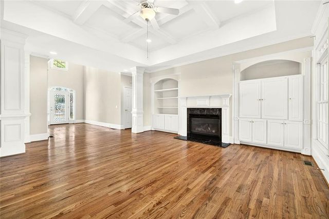 7445 Laurel Oak Drive, Suwanee, GA 30024