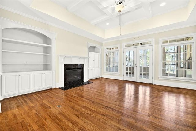 7445 Laurel Oak Drive, Suwanee, GA 30024