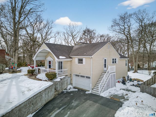 99 Pamela Avenue, Groton, CT 06340