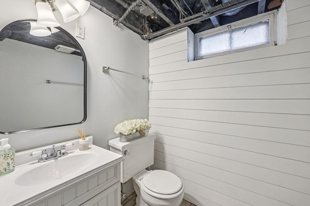 5500 37th Avenue S, Minneapolis, MN 55417