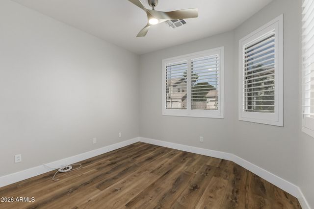 8039 W CLARA Lane, Peoria, AZ 85382