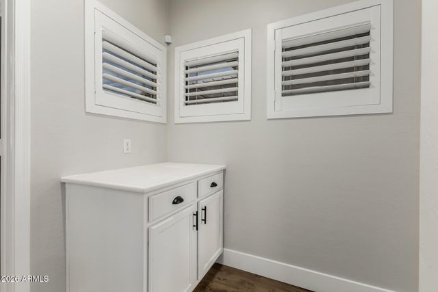 8039 W CLARA Lane, Peoria, AZ 85382