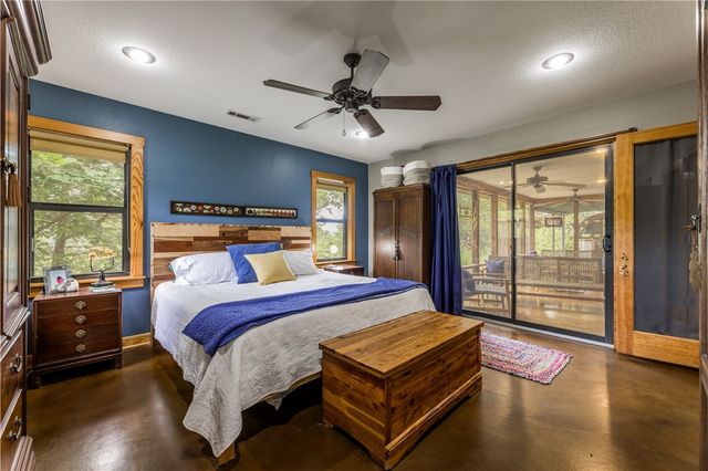 640 S Forty Road, West Fork, AR 72774