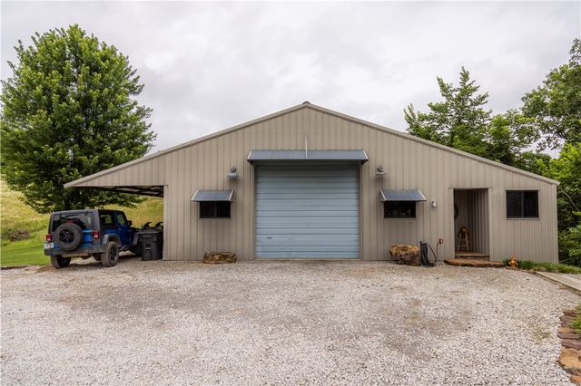 640 S Forty Road, West Fork, AR 72774