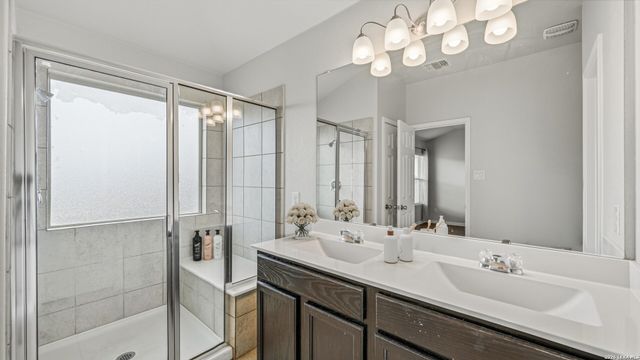 2530 Diamondback Trl, New Braunfels, TX 78130