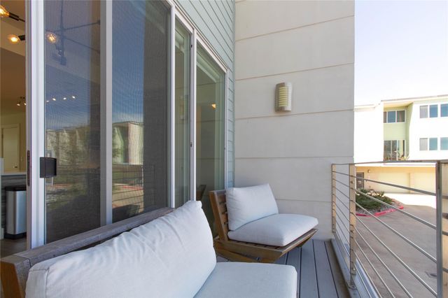 604 N Bluff DR 247, Austin, TX 78745