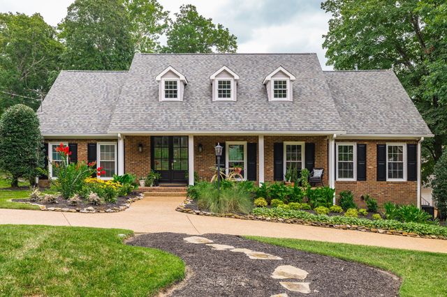 109 High Point Anchorage, Hendersonville, TN 37075