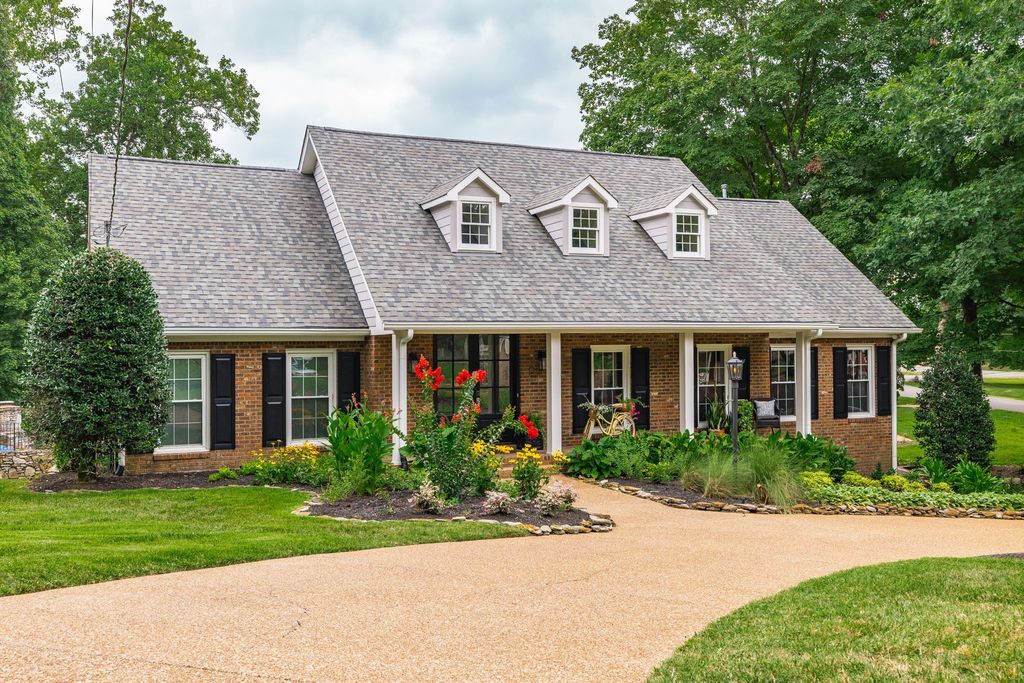 109 High Point Anchorage, Hendersonville, TN 37075