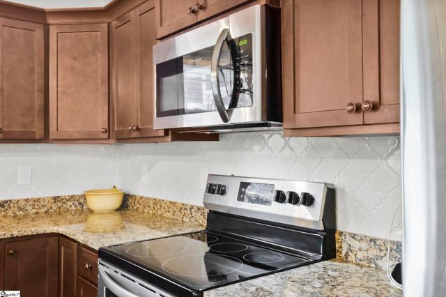 120 Royal Troon, Campobello, SC 29322