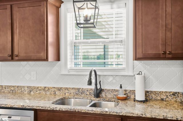 120 Royal Troon, Campobello, SC 29322