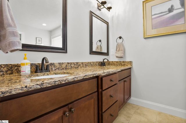 120 Royal Troon, Campobello, SC 29322