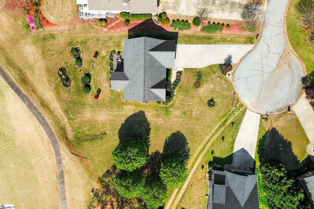 120 Royal Troon, Campobello, SC 29322