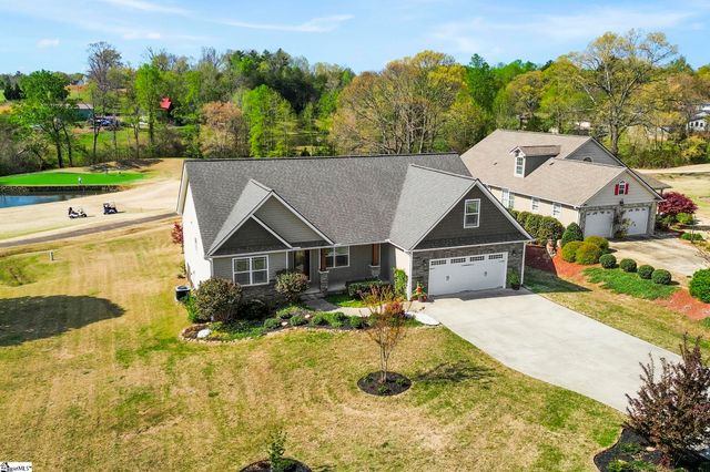 120 Royal Troon, Campobello, SC 29322