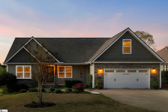 120 Royal Troon, Campobello, SC 29322