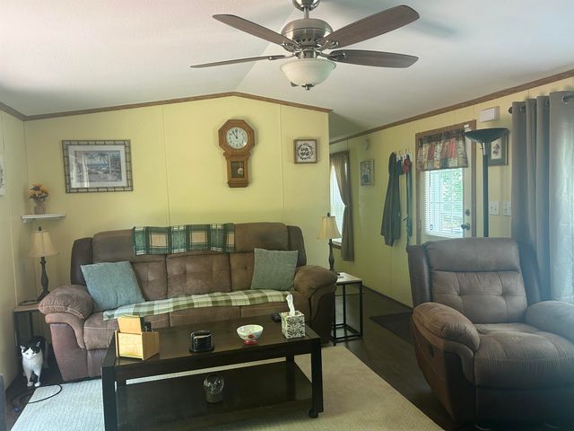 1184 NH Route 11, Farmington, NH 03835