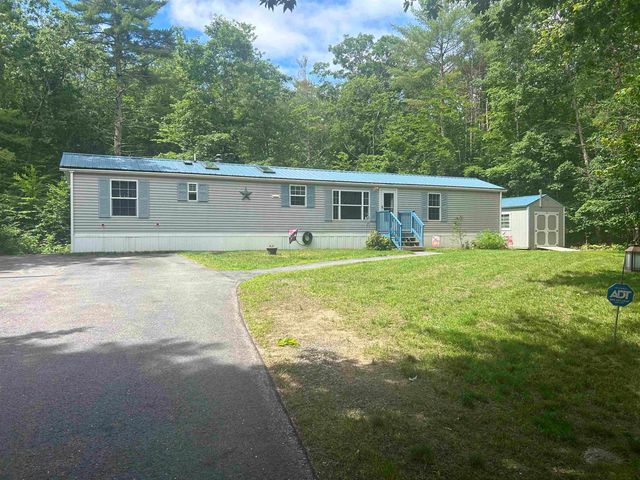 1184 NH Route 11, Farmington, NH 03835