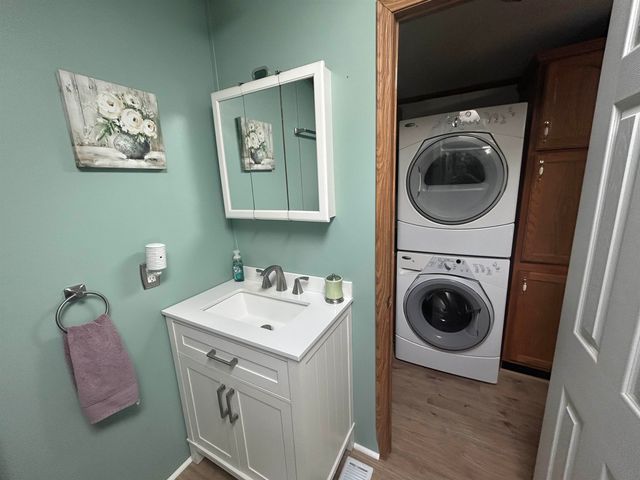 1184 NH Route 11, Farmington, NH 03835