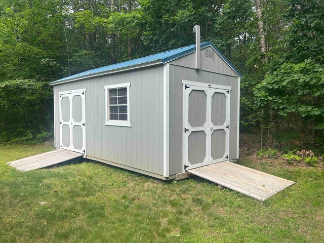 1184 NH Route 11, Farmington, NH 03835