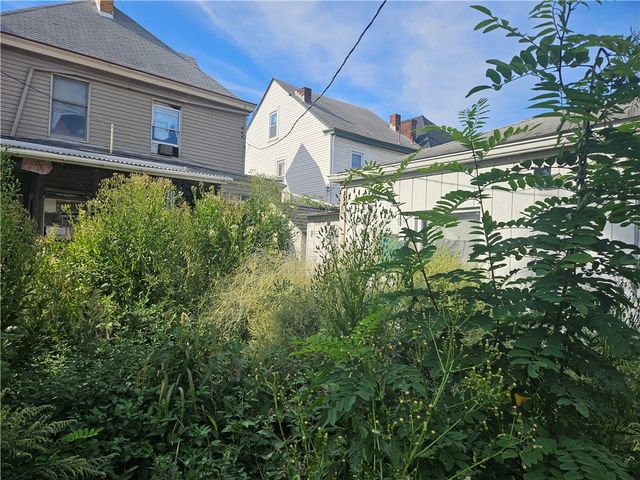 108 Harrison Ave, Avalon, PA 15202