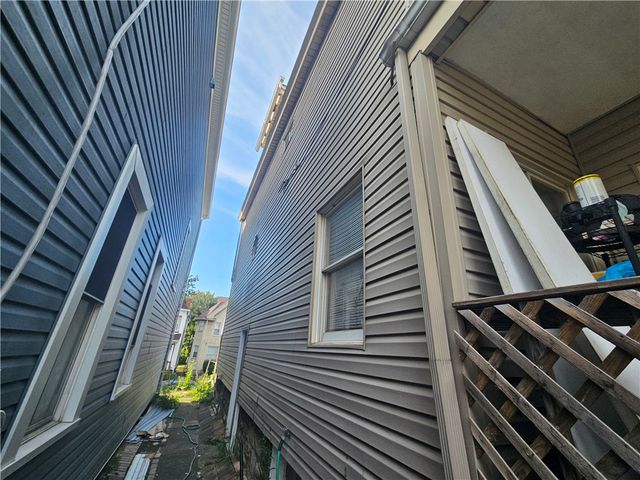 108 Harrison Ave, Avalon, PA 15202