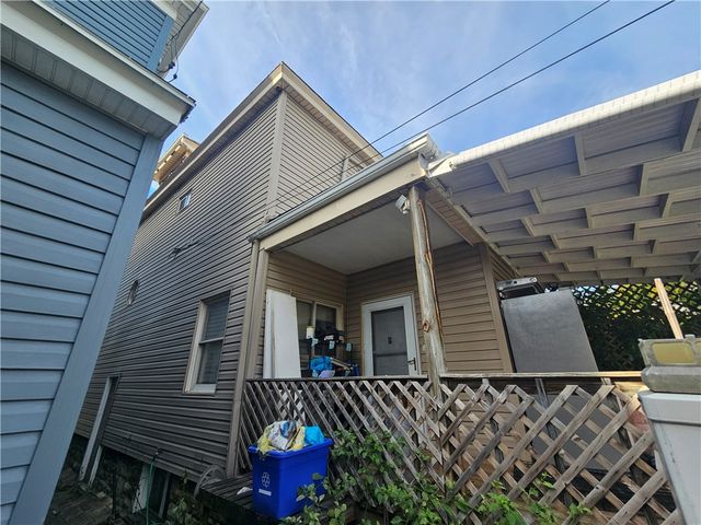 108 Harrison Ave, Avalon, PA 15202