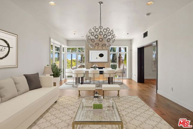 447 N Doheny Drive 305, Beverly Hills, CA 90210