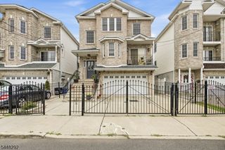 149 Bellair Pl, Newark City, NJ 07104