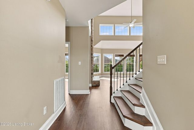 18103 Brightleaf Pl, Fisherville, KY 40023