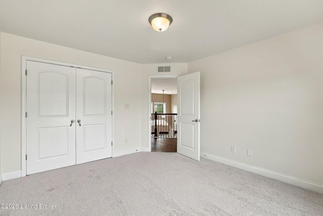 18103 Brightleaf Pl, Fisherville, KY 40023