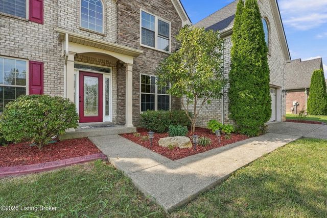 18103 Brightleaf Pl, Fisherville, KY 40023