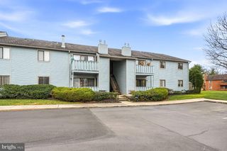 1404 WOODHOLLOW DR, Marlton, NJ 08053