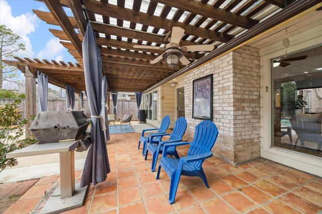 1306 S Kirkwood Road, Houston, TX 77077