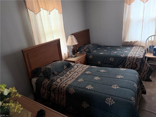 1536 Centre AVE, Portsmouth, VA 23704