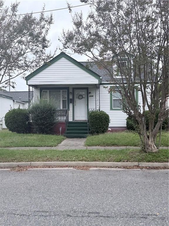 1536 Centre AVE, Portsmouth, VA 23704
