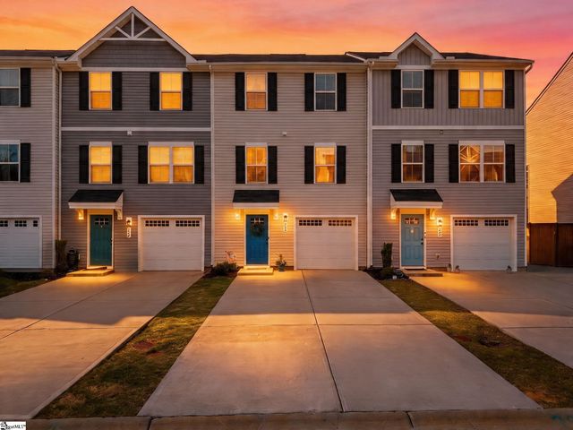 222 Maple Forge Trail, Greenville, SC 29617