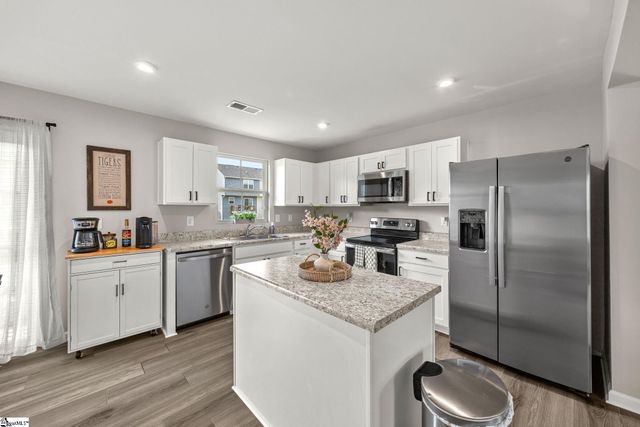 222 Maple Forge Trail, Greenville, SC 29617