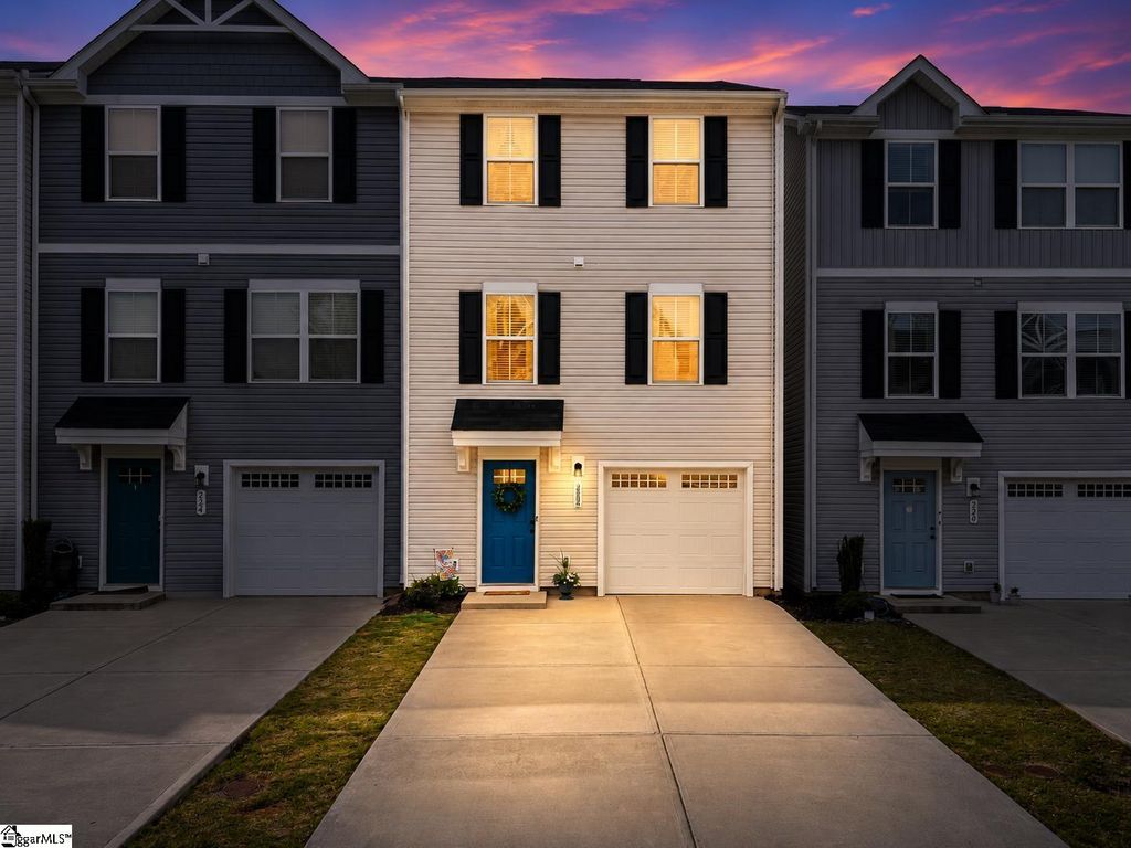222 Maple Forge Trail, Greenville, SC 29617