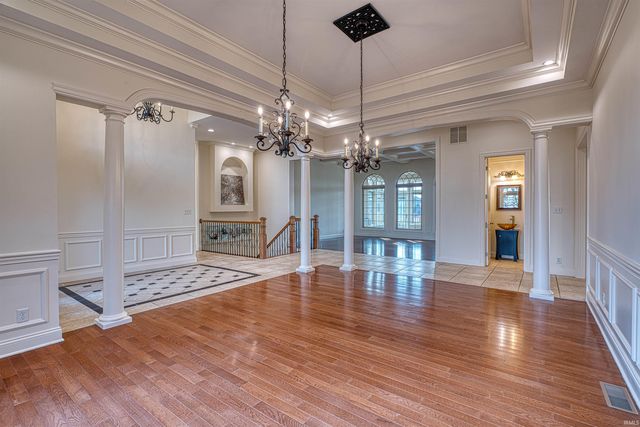 1811 Anderson Road, Newburgh, IN 47630