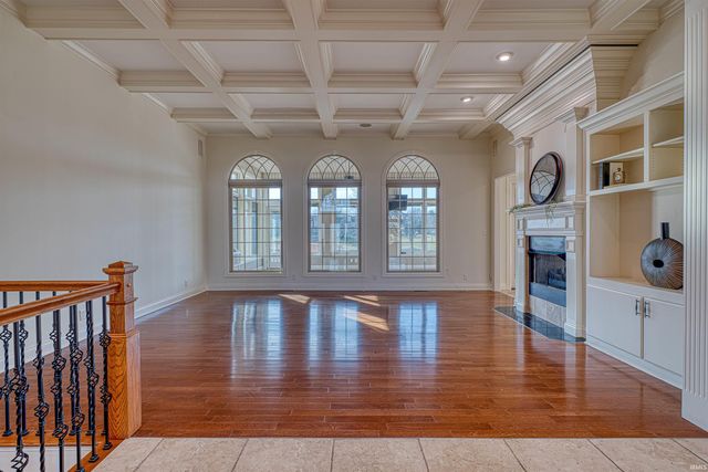 1811 Anderson Road, Newburgh, IN 47630