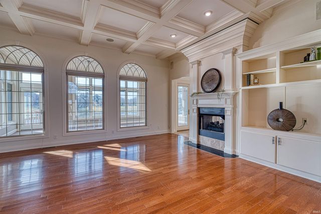 1811 Anderson Road, Newburgh, IN 47630