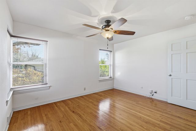 543 Aqua Drive, Dallas, TX 75218