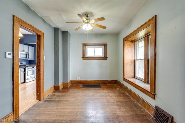 2642 6th Street, Cuyahoga Falls, OH 44221