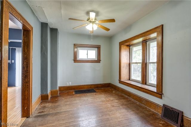 2642 6th Street, Cuyahoga Falls, OH 44221