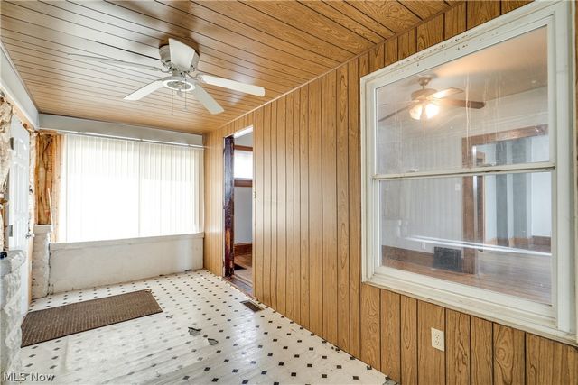 2642 6th Street, Cuyahoga Falls, OH 44221