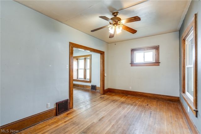 2642 6th Street, Cuyahoga Falls, OH 44221