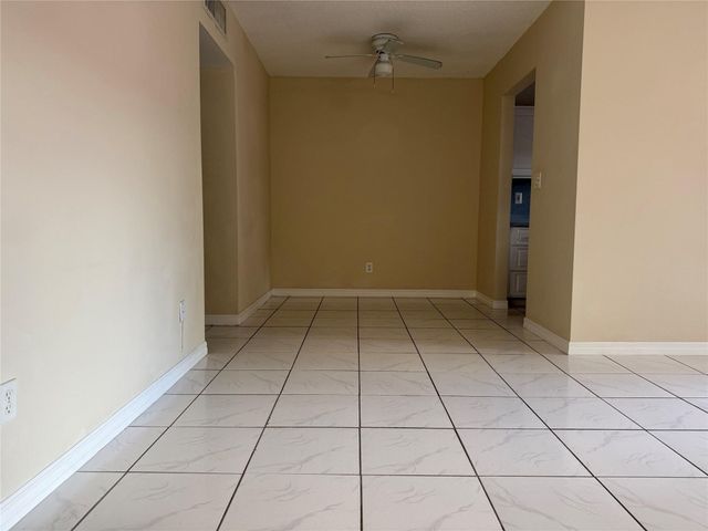 4928 Hollywood Boulevard 10, Hollywood, FL 33021