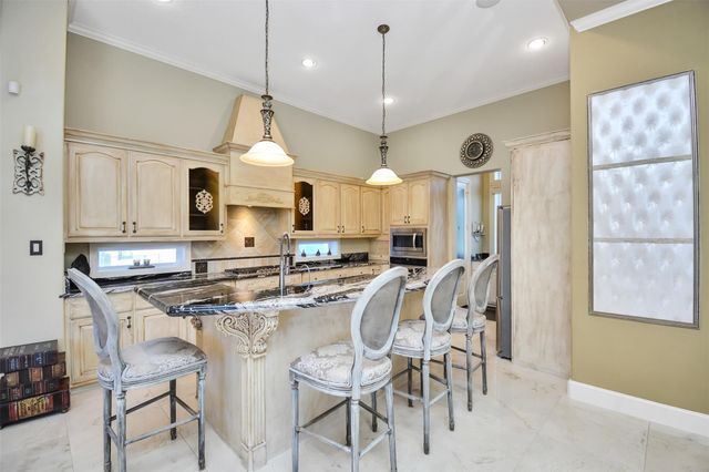 19715 Lake Stone Court, Tomball, TX 77377